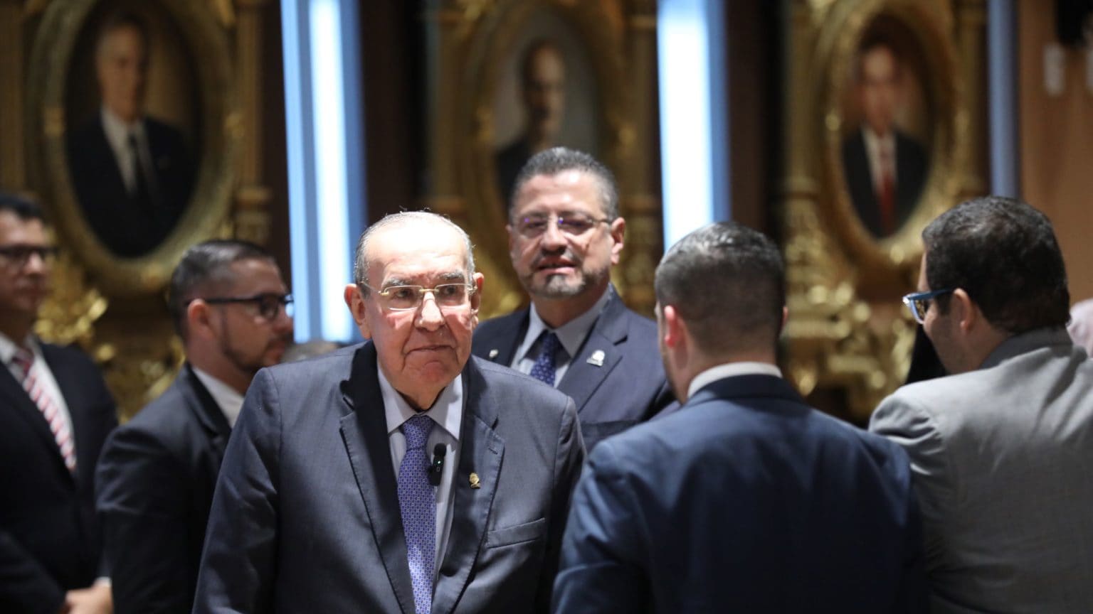 Imagen principal del artículo: Servicios Técnicos cuestiona constitucionalidad del jaguar 2.0