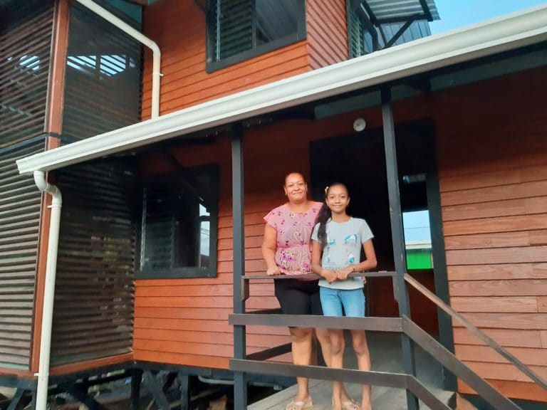 185.831 mujeres jefas de hogar han recibido bono de vivienda gracias al Banhvi