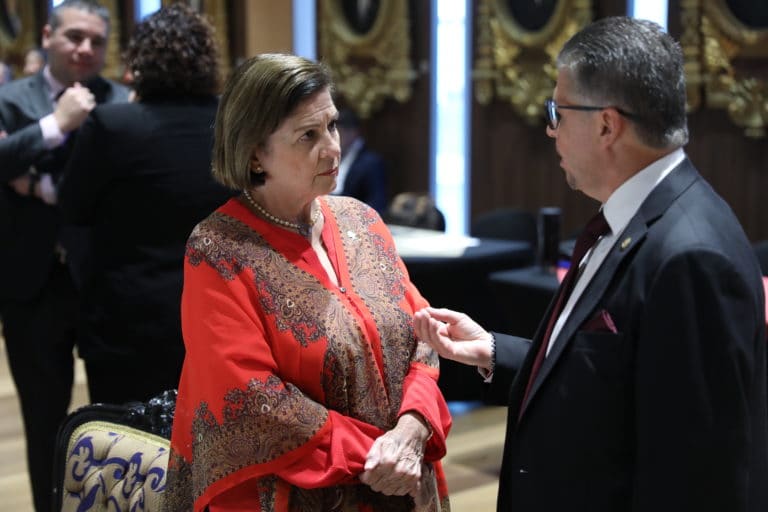 Comisión avala proyecto de Pilar Cisneros para castigar con cárcel a quienes dañen los escáneres antinarco