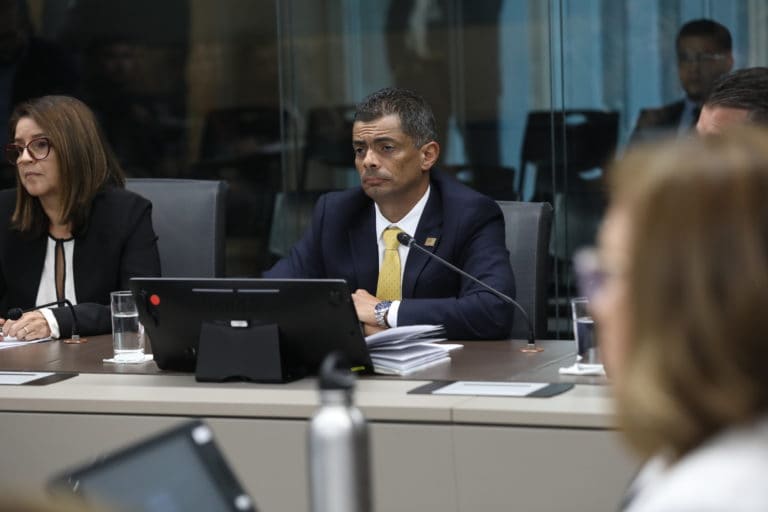 Fiscal general rechaza cuestionamientos de Chaves sobre investigación contra director del OIJ