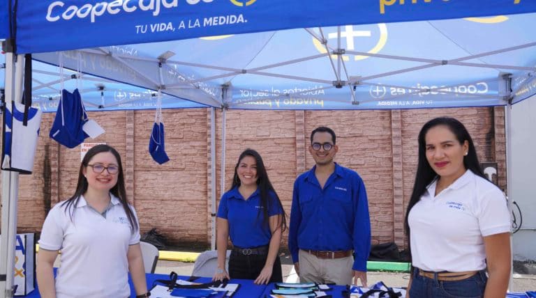 Coopecaja: Proyecto transforma materiales en desuso y les da nueva vida para disminuir huella