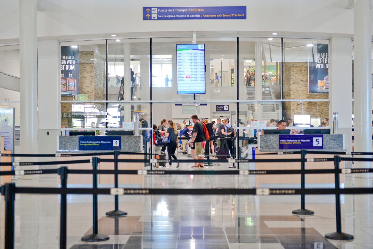 Imagen principal del artículo: Aeropuerto Daniel Oduber retomó sus operaciones este 20 de noviembre