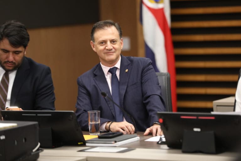 Diputado propone crear Consejo Nacional de Gobernanza Turística