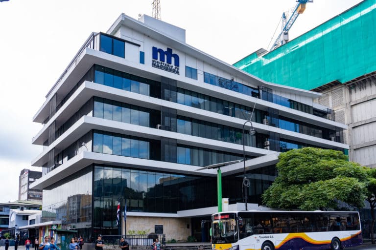 Hacienda: superávit primario al cierre de agosto fue de 1,1% del PIB