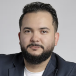 Foto de perfil de Josh Landon, autor del artículo