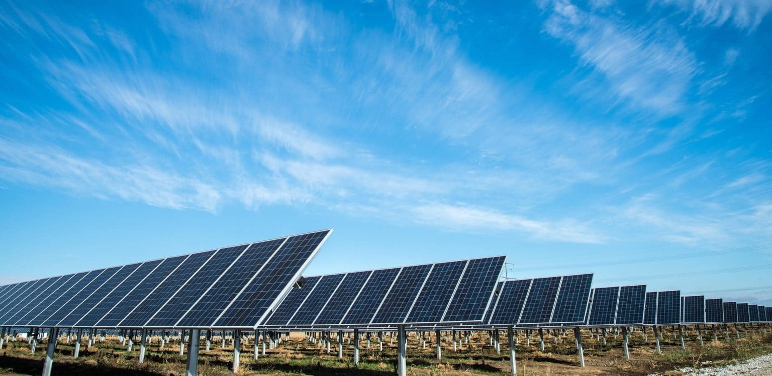 Imagen principal del artículo: La energía solar en Costa Rica: ¿una oportunidad desperdiciada?