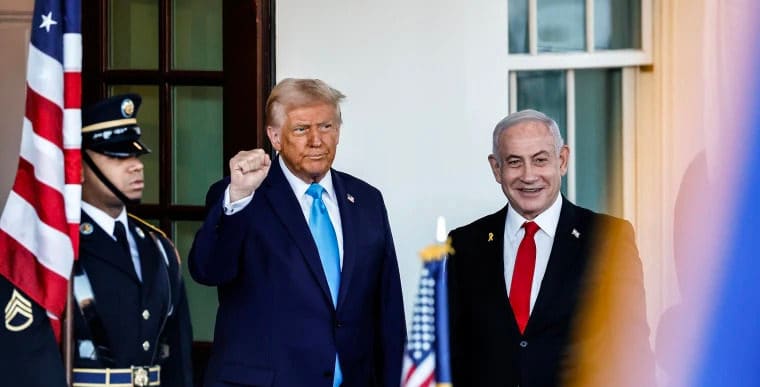 Imagen principal del artículo: Trump propone expulsar a los palestinos de Gaza y que Estados Unidos tome control del enclave
