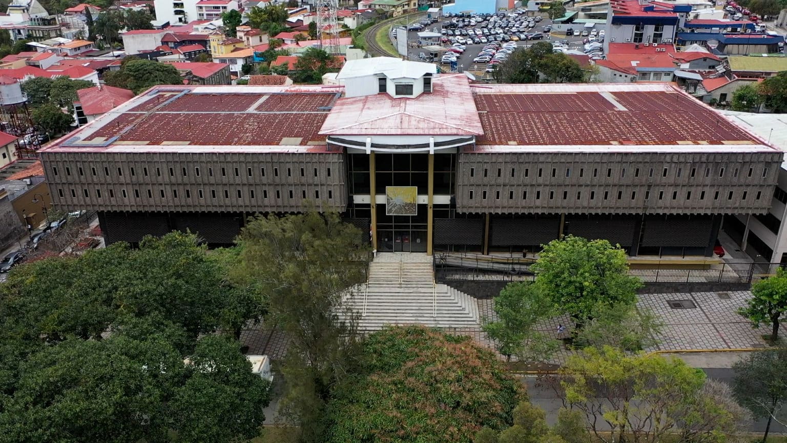 Imagen principal del artículo: Biblioteca Nacional conmemora el Día del Libro con música y tertulia