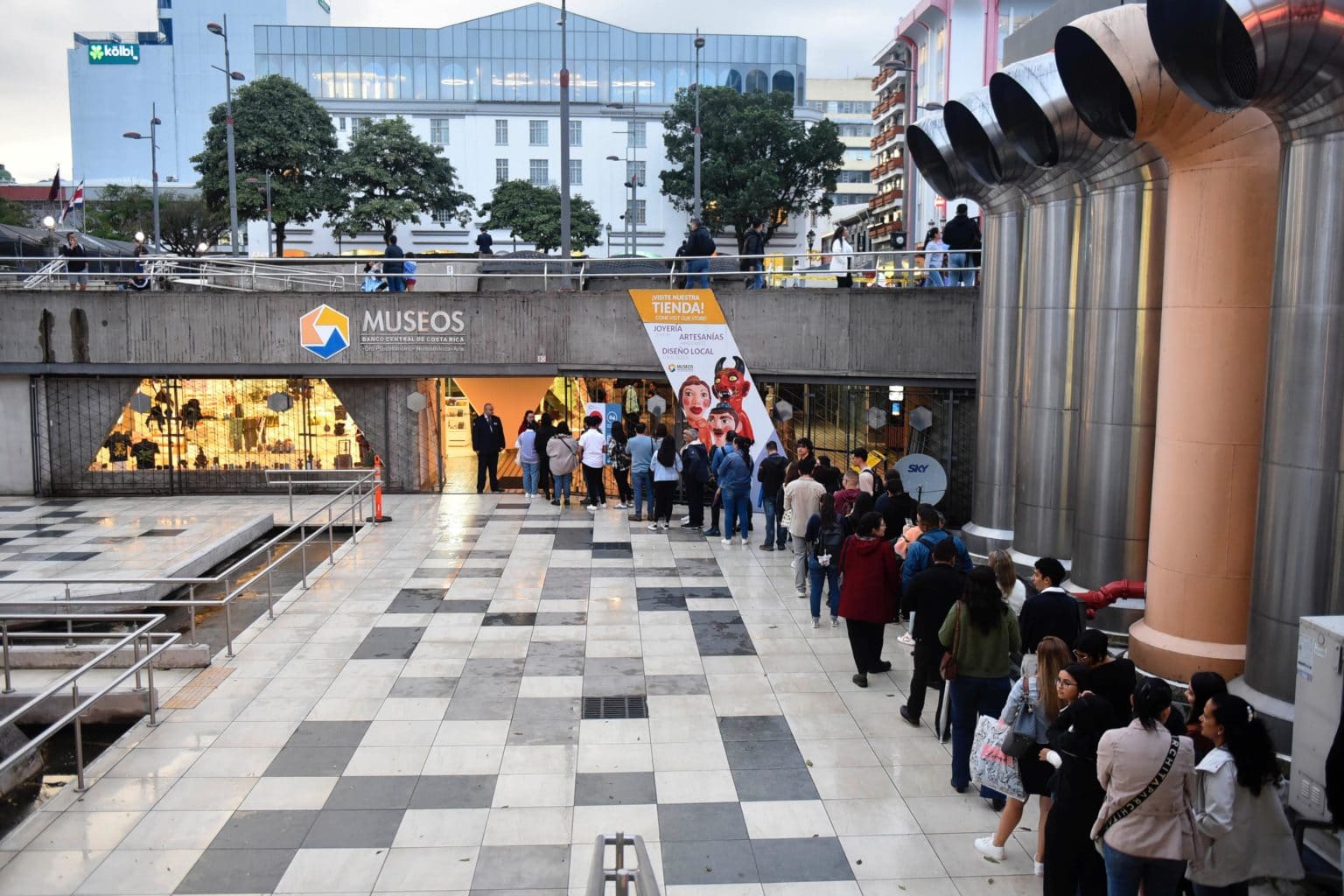Imagen principal del artículo: Personas en condición de pobreza tendrán 50% de descuento en Museos del Banco Central