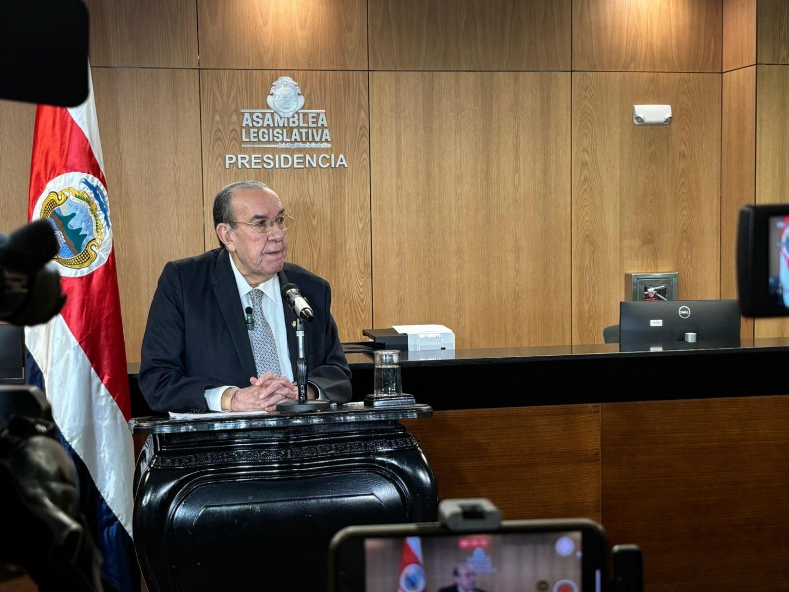 Imagen principal del artículo: Rodrigo Arias lamenta que país "no cuente" con Rodrigo Chaves para resolver inseguridad