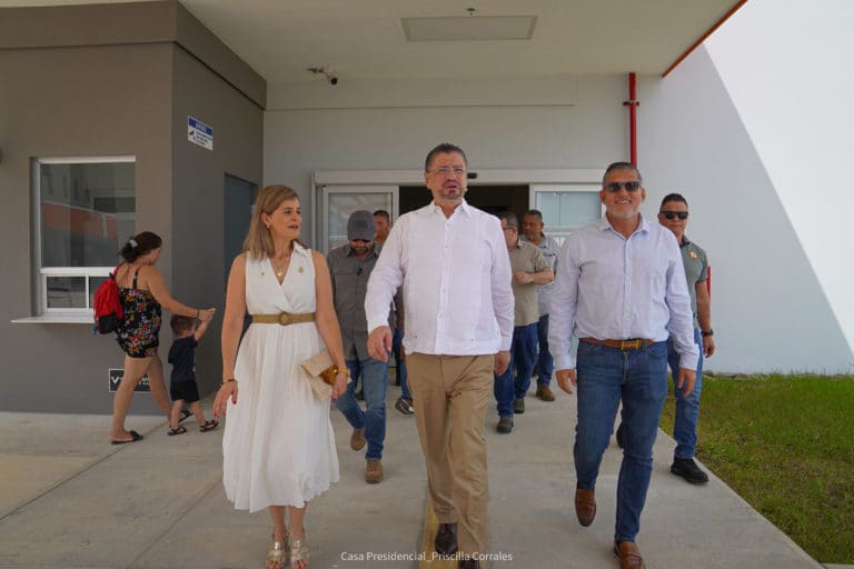 CIEP corrige: 7 de cada 10 votantes de Laura Fernández sí la habrían apoyado sin respaldo de Chaves