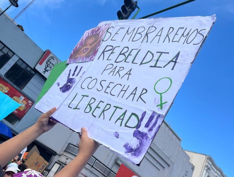 Colectivos organizan encuentro cultural “Voces feministas contra las violencias hacia las mujeres”