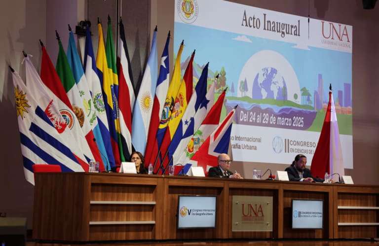 UNA celebró congreso internacional para repensar el territorio frente a la crisis climática