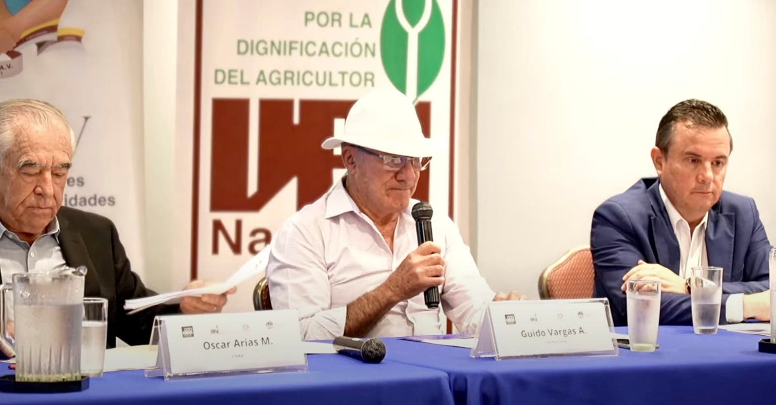Imagen principal del artículo: Sector agropecuario solicita al Banco Central revisar política cambiaria por impacto en empleo y competitividad