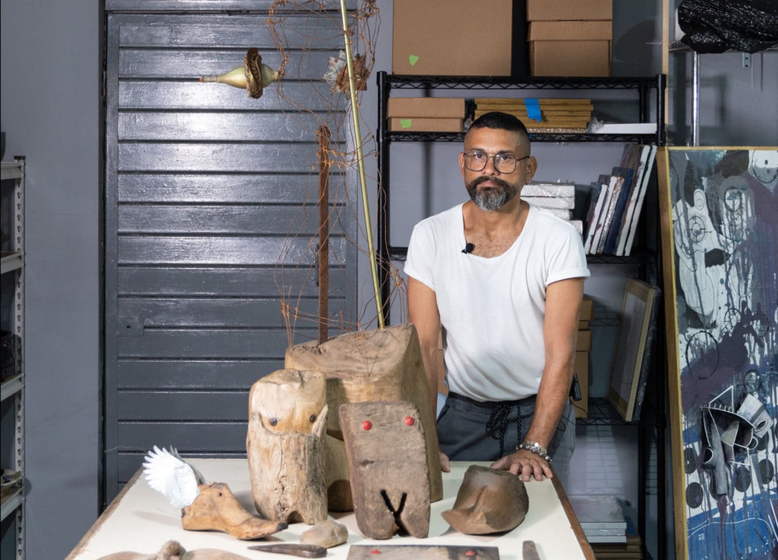 Imagen principal del artículo: Rafael Chamorro presenta “Leer la mano” en deCERCA Nosara