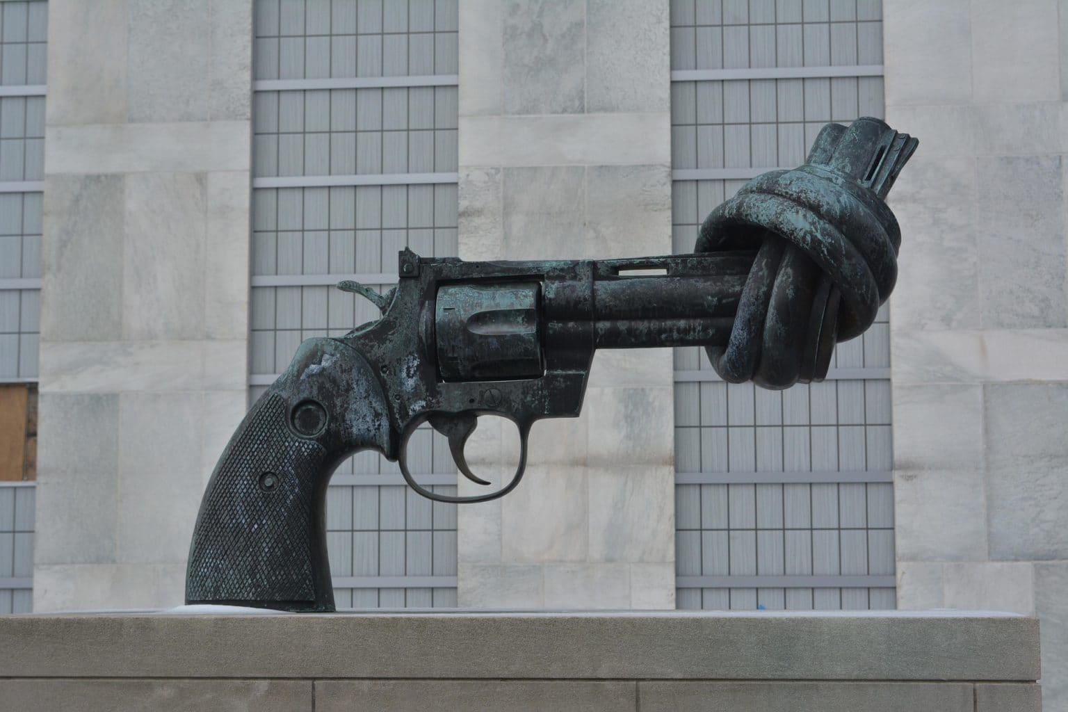 Imagen principal del artículo: Costa Rica está perdiendo a sus juventudes: aumento de violencia y una respuesta estatal insuficiente