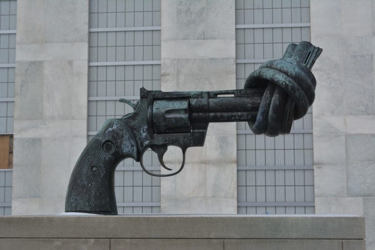 Costa Rica está perdiendo a sus juventudes: aumento de violencia y una respuesta estatal insuficiente