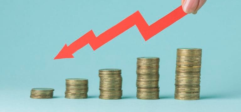 Electricidad, huevos y paquetes turísticos al extranjero bajaron de precio en enero