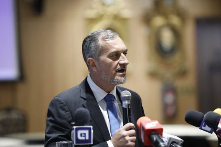 Proyecto de ley busca transformar ASADAS en entes públicos no estatales para fortalecer gestión comunal del agua