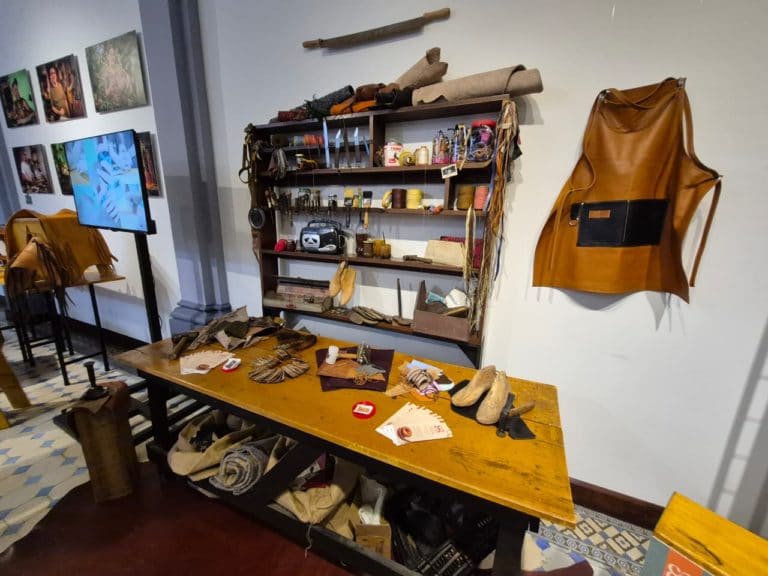 Ministerio de Cultura y Juventud inaugura exposición “Travesía entre manos”: un homenaje al oficio del cuero costarricense