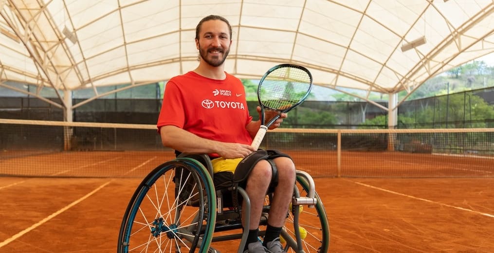 Imagen principal del artículo: Paratenista tico José Pablo Gil inicia gira sudamericana en busca de regresar al ranking mundial ITF