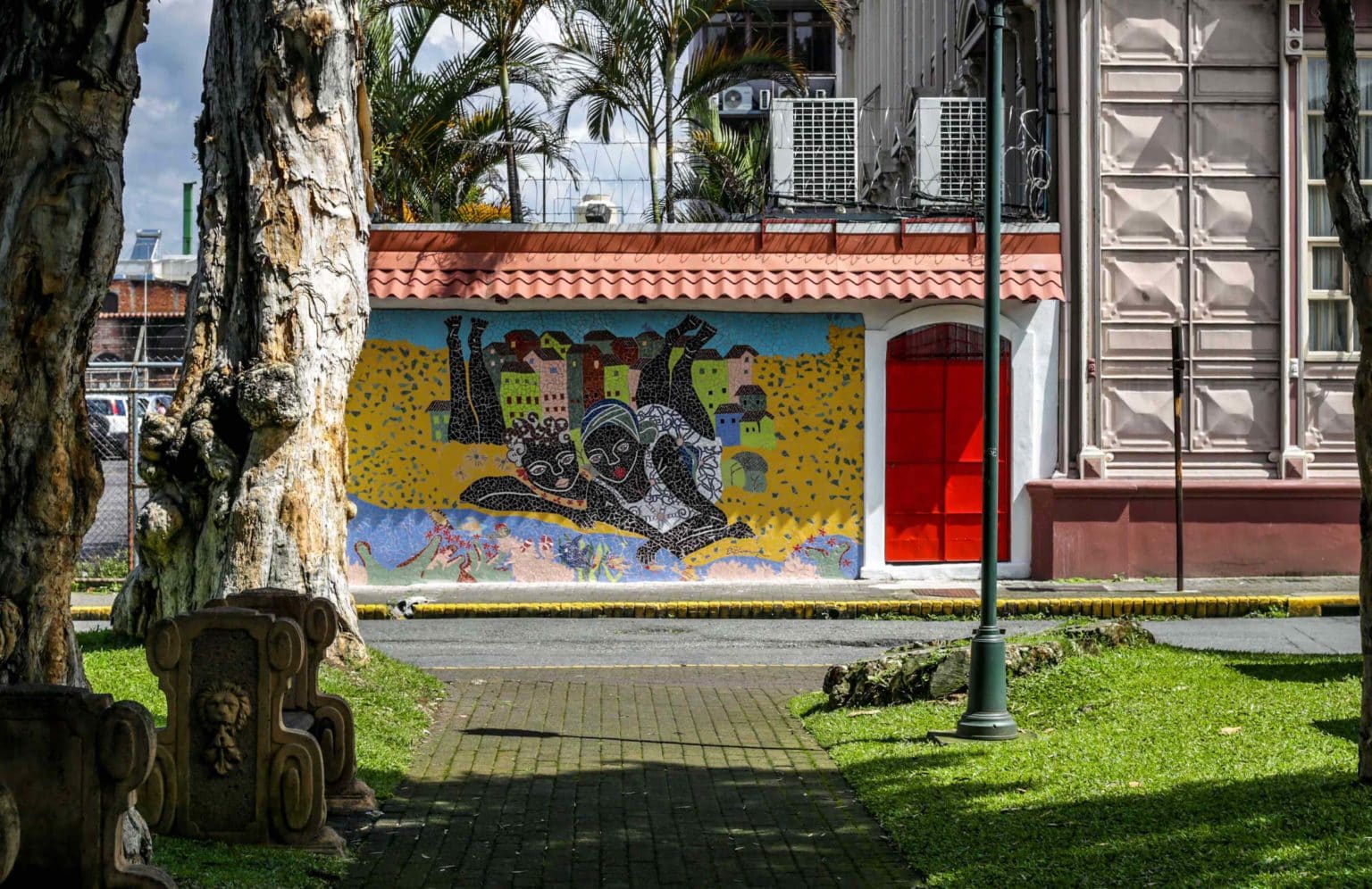 Imagen principal del artículo: Municipalidad de San José lanza certamen de muralismo para transformar espacios urbanos