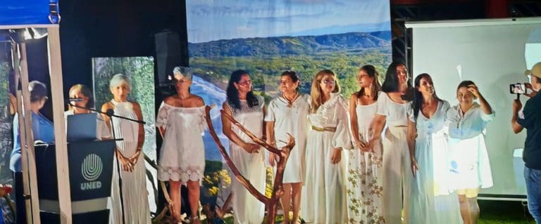 "Destellos del Manglar de Tivives": artesanas de Esparza muestran talento y compromiso ambiental