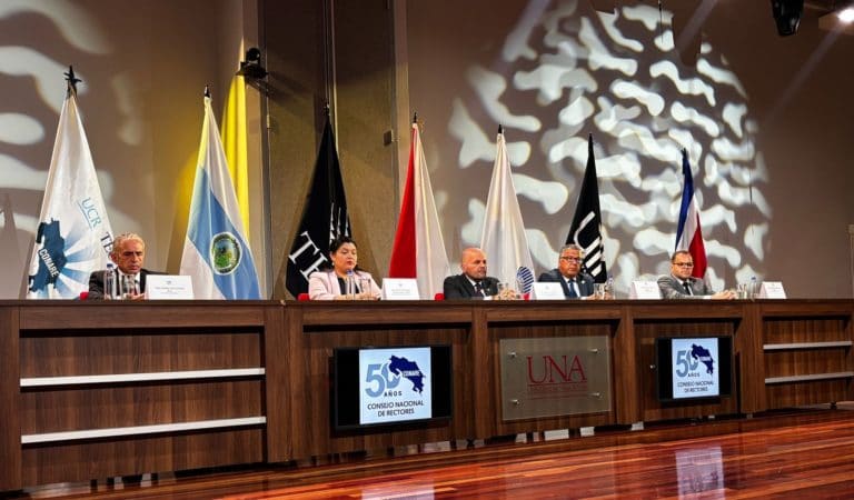 Conare respalda excluir gasto público en educación estatal de la regla fiscal