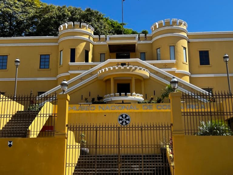 Museo Nacional solicita frenar movimientos de tierra en proyecto PriceSmart de Santo Domingo por posible hallazgo arqueológico