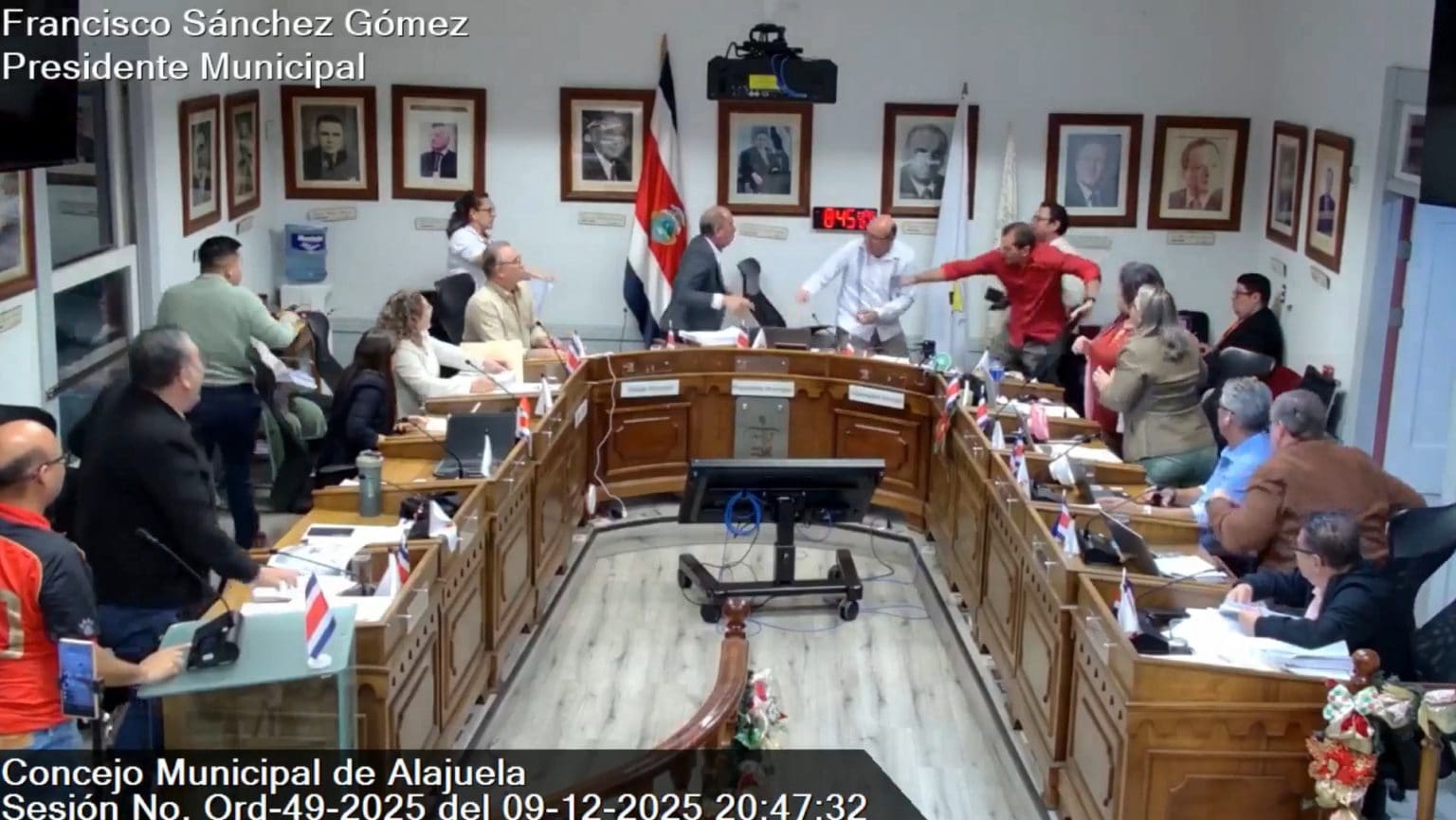 Imagen principal del artículo: Dos representantes municipales del PLN protagonizaron agresiones físicas en menos de 48 horas