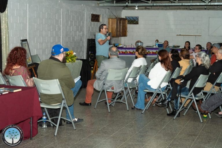 Turrialba celebrará el Día Nacional de la Poesía con la séptima edición del "Festival Presagio de Fuego"