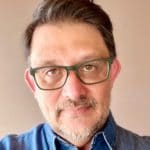 Foto de perfil de Randall Urbina, autor del artículo