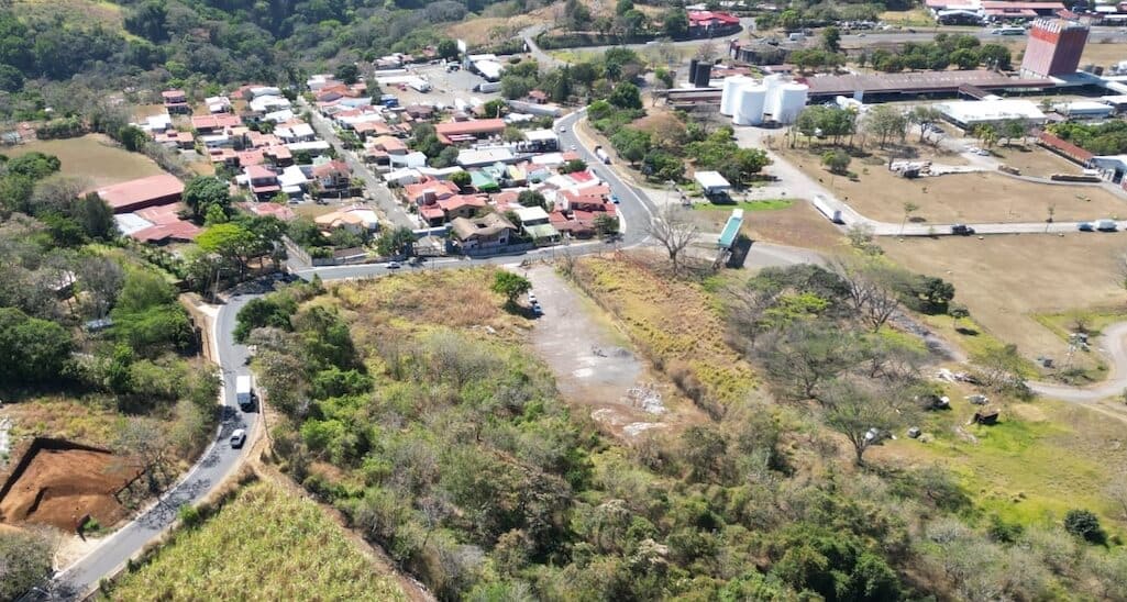 Imagen principal del artículo: UNA anuncia la creación de un nuevo campus universitario en Grecia de Alajuela