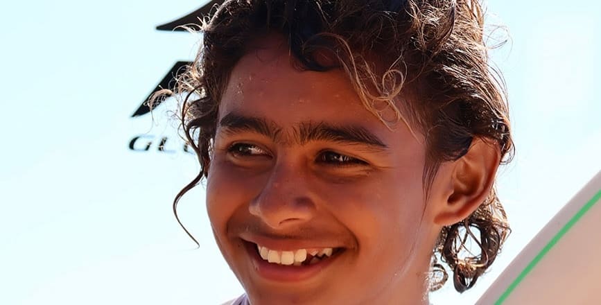 Imagen principal del artículo: Surfista de 13 años alcanza la final open en el arranque del Circuito Nacional de Surf 2026
