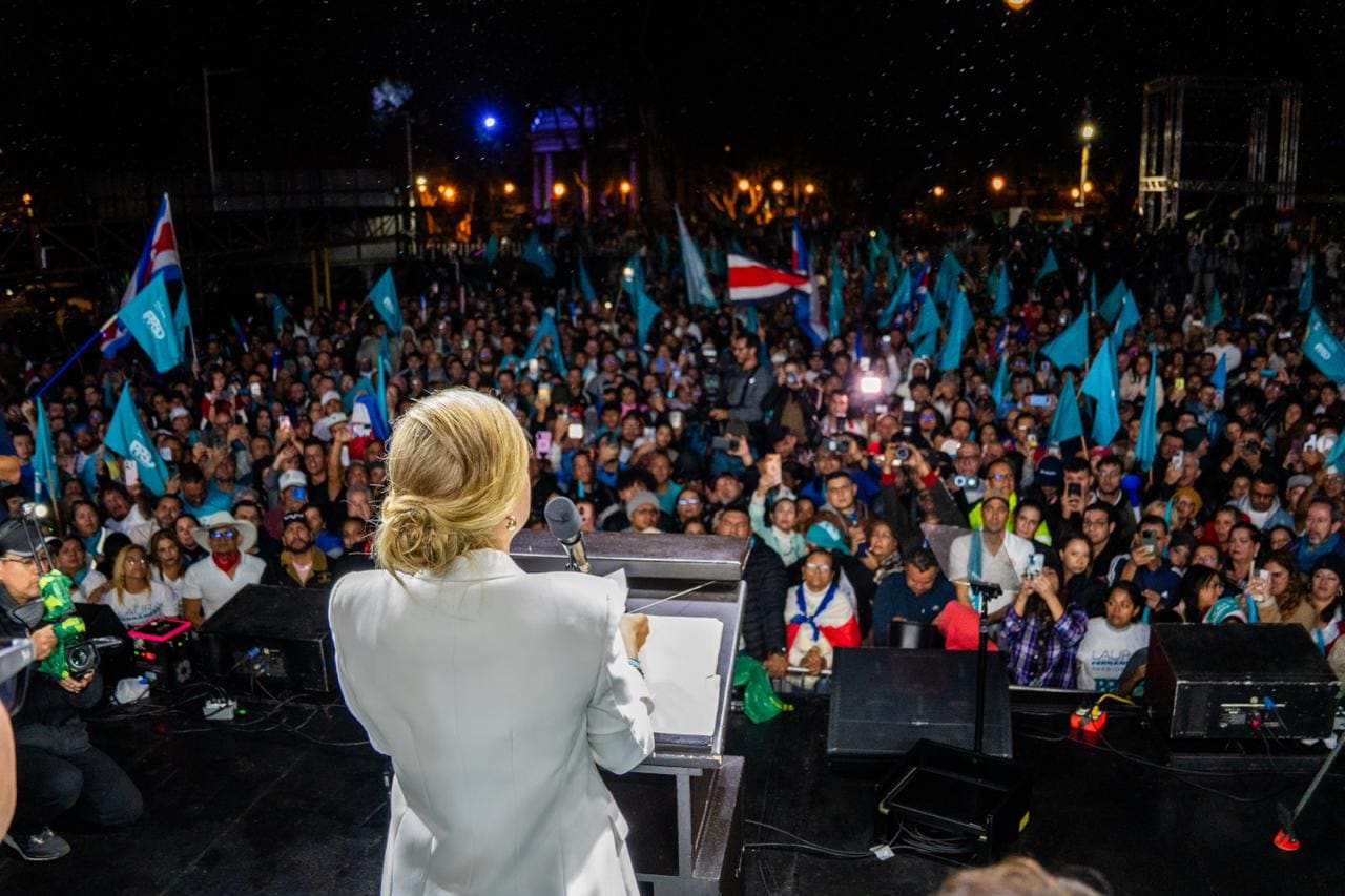 Imagen principal del artículo: Un fracaso con la democracia como coartada