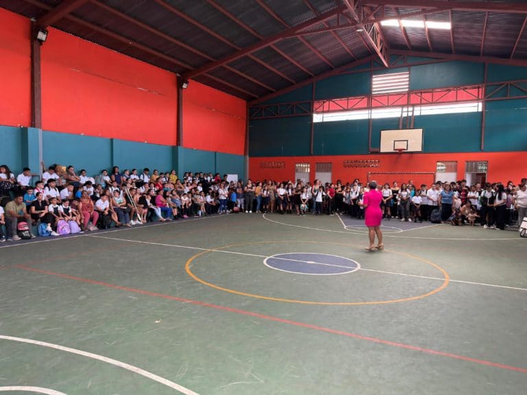 Vivir y resistir la violencia escolar