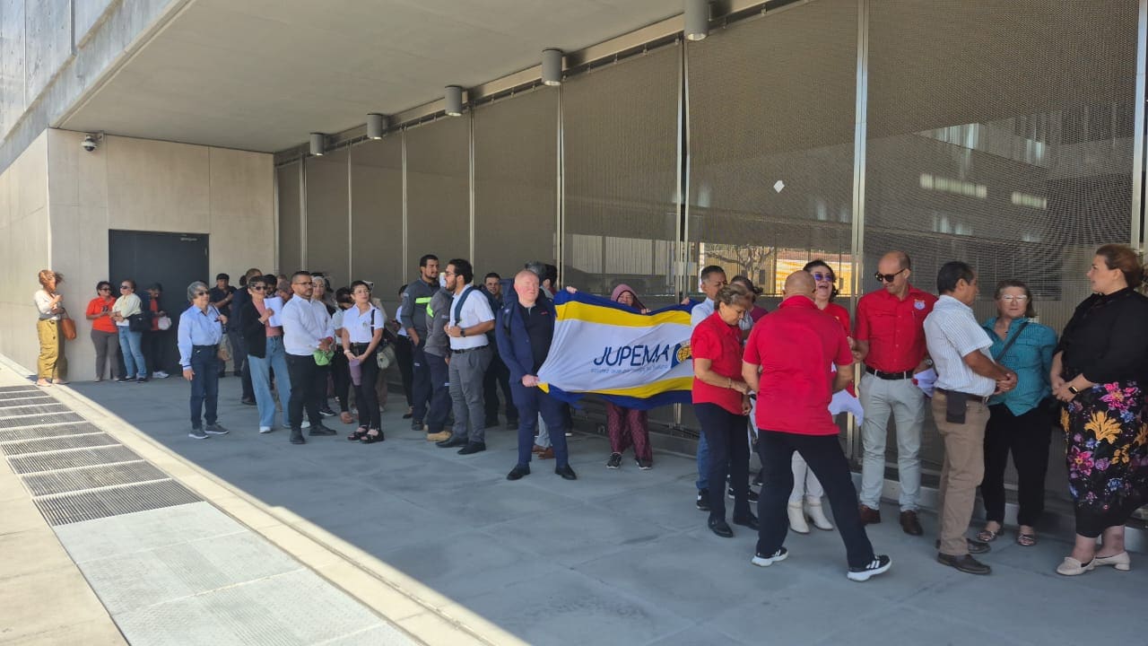 Imagen principal del artículo: Asamblea habilita ajuste por inflación a pensiones de reparto aun en el escenario más restrictivo de la regla fiscal