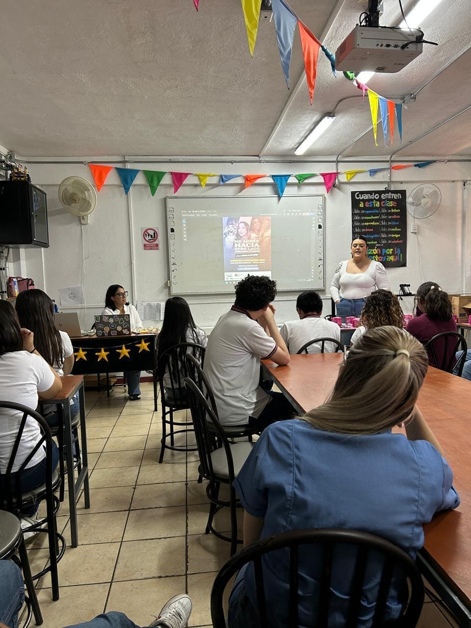 Imagen principal del artículo: "Diario Adolescente" supera su meta nacional y consolida una red de apoyo para adolescentes en Costa Rica