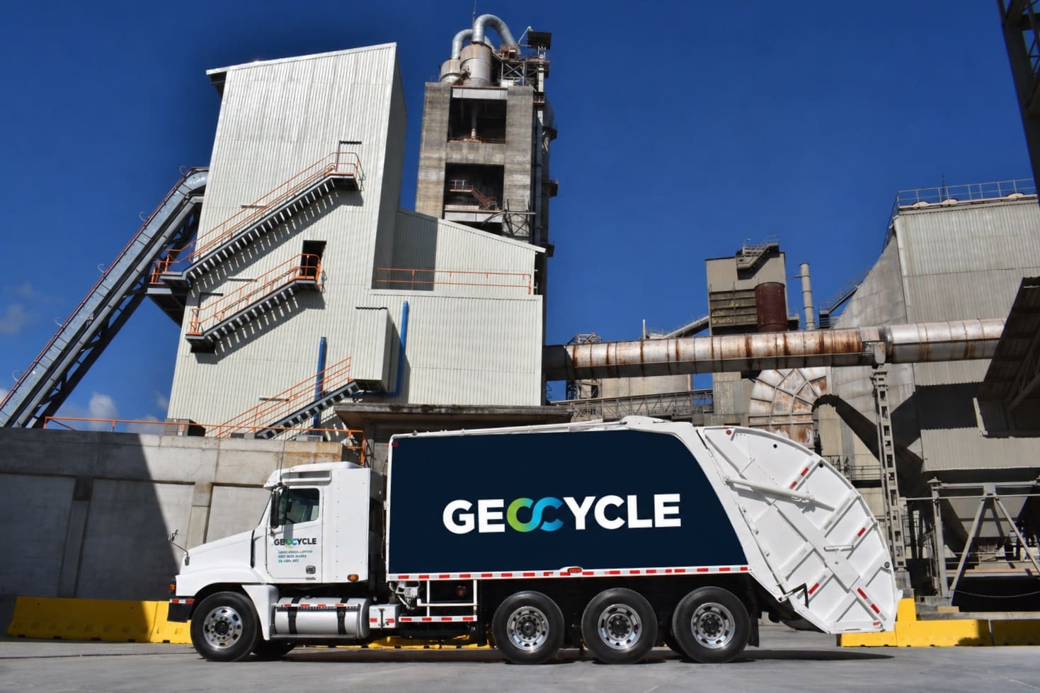 Imagen principal del artículo: Holcim y Geocycle promueven coprocesamiento como alternativa para gestión de residuos en Costa Rica