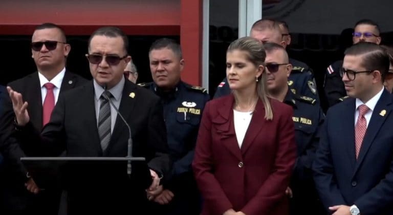 Laura Fernández propone grabar reuniones de reos de máxima seguridad con sus abogados