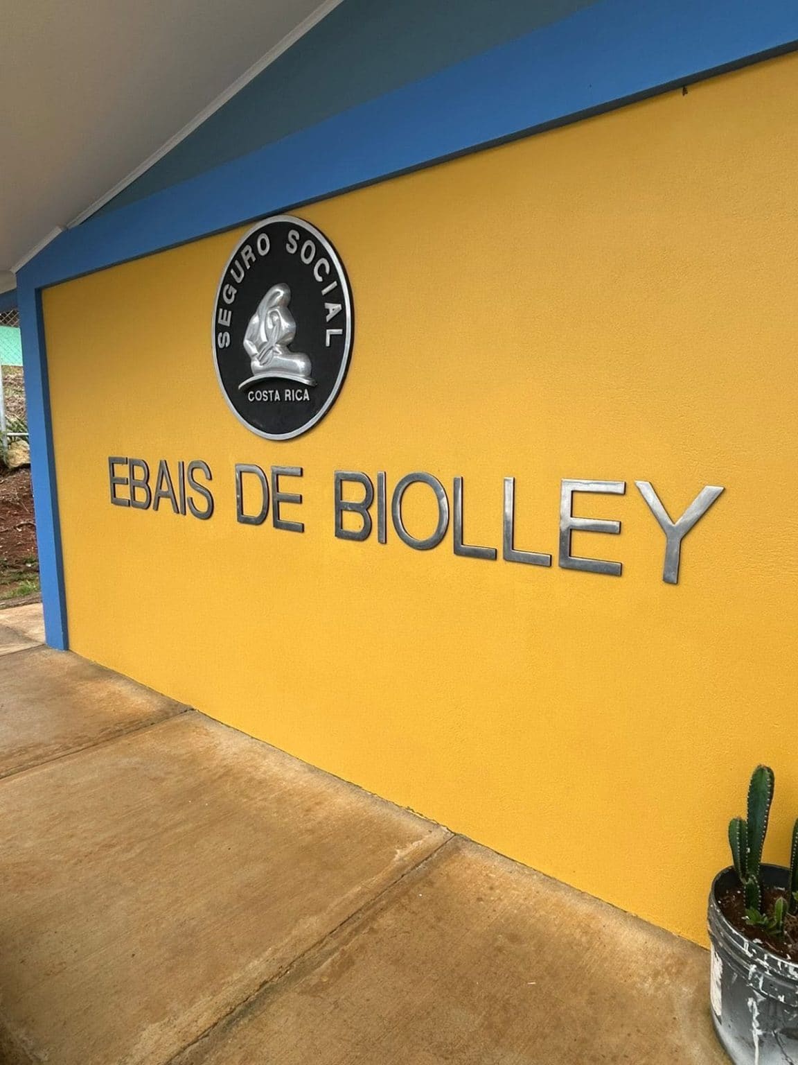 Imagen principal del artículo: Defensoría señala desigualdades y carencias en Ebáis de la Región Brunca tras inspección en más de 40 centros