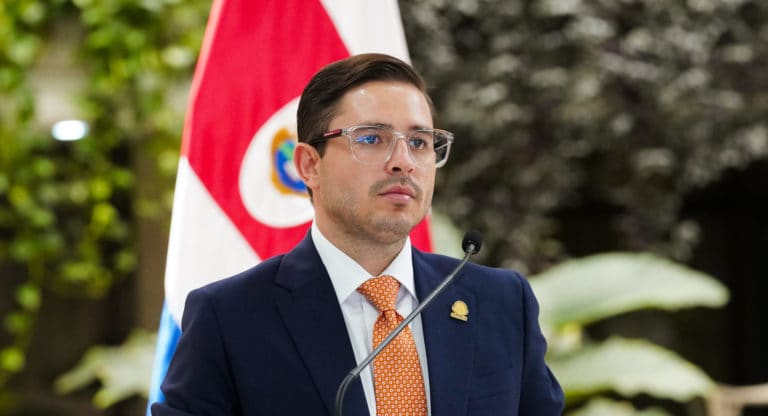 Ministro de Justicia denuncia al fiscal general y a 33 fiscales por supuesto incumplimiento de deberes