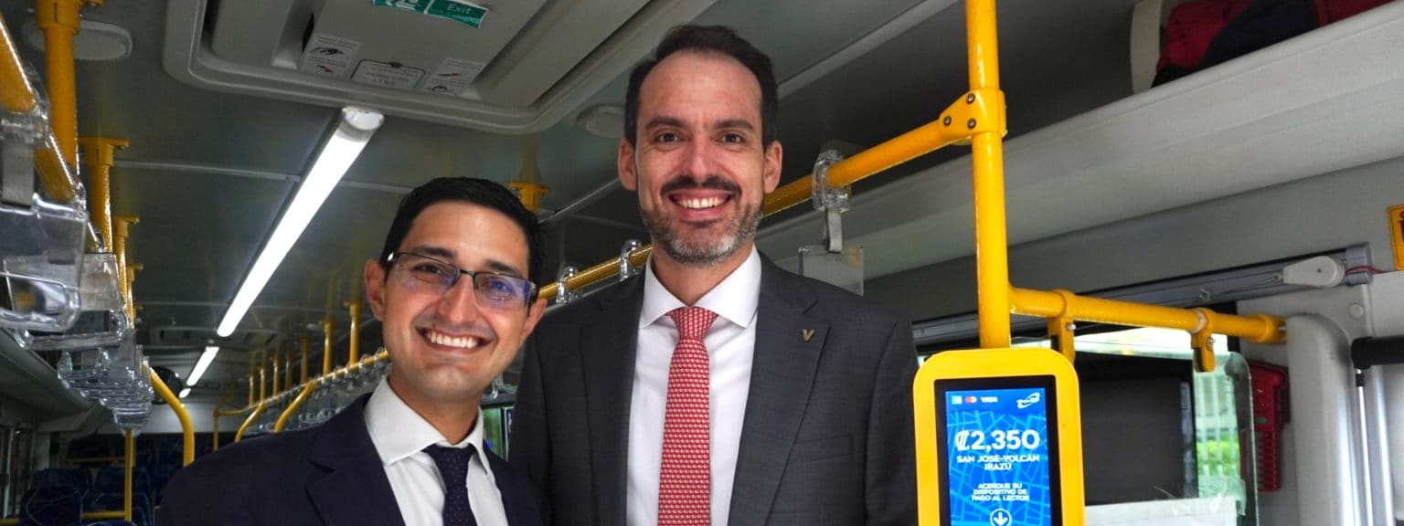 Imagen principal del artículo: BAC y Visa lanzan Tarjeta de Monedero SINPE-TP para el pago electrónico en transporte público