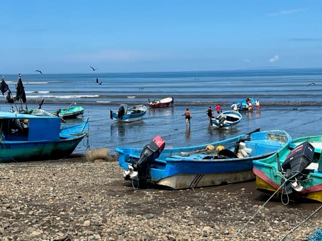 Pescadores y molusqueras se reunirán en Osa para discutir futuro de la pesca de pequeña escala