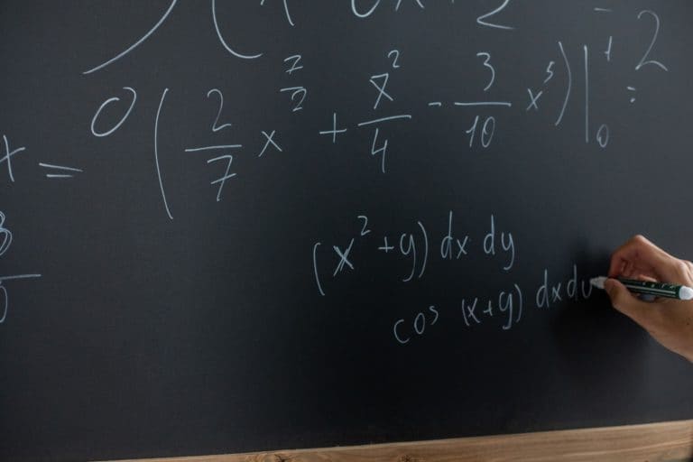 Universidad Latina abrirá cursos gratuitos de matemáticas para pruebas estandarizadas