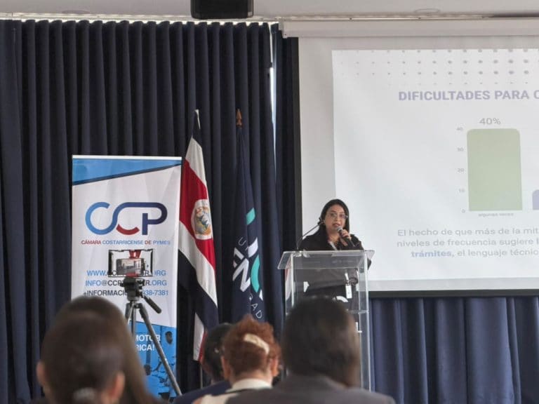 Estudio identifica barreras de acceso a empleo, educación y salud para mujeres nicaragüenses en Costa Rica