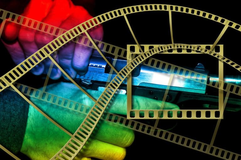 Cine a la baja con el dedo en alto: la penosa gestión de la cultura y el límite del poder
