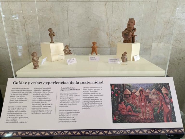 Casa Presidencial exhibe 29 piezas del Museo Nacional sobre mujeres y patrimonio precolombino