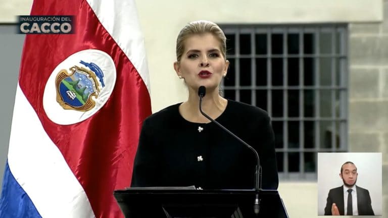 Laura Fernández anuncia declaratoria de "narcoterroristas" contra grupos de México y Colombia