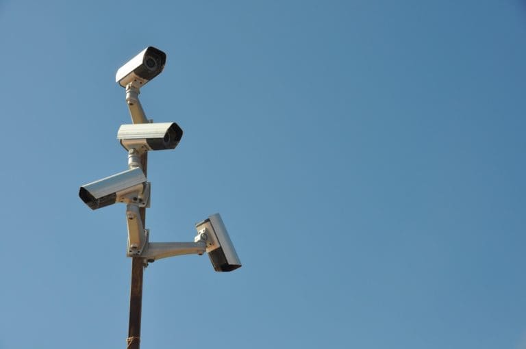 La cultura de la vigilancia: poder, control y seguridad en la era digital